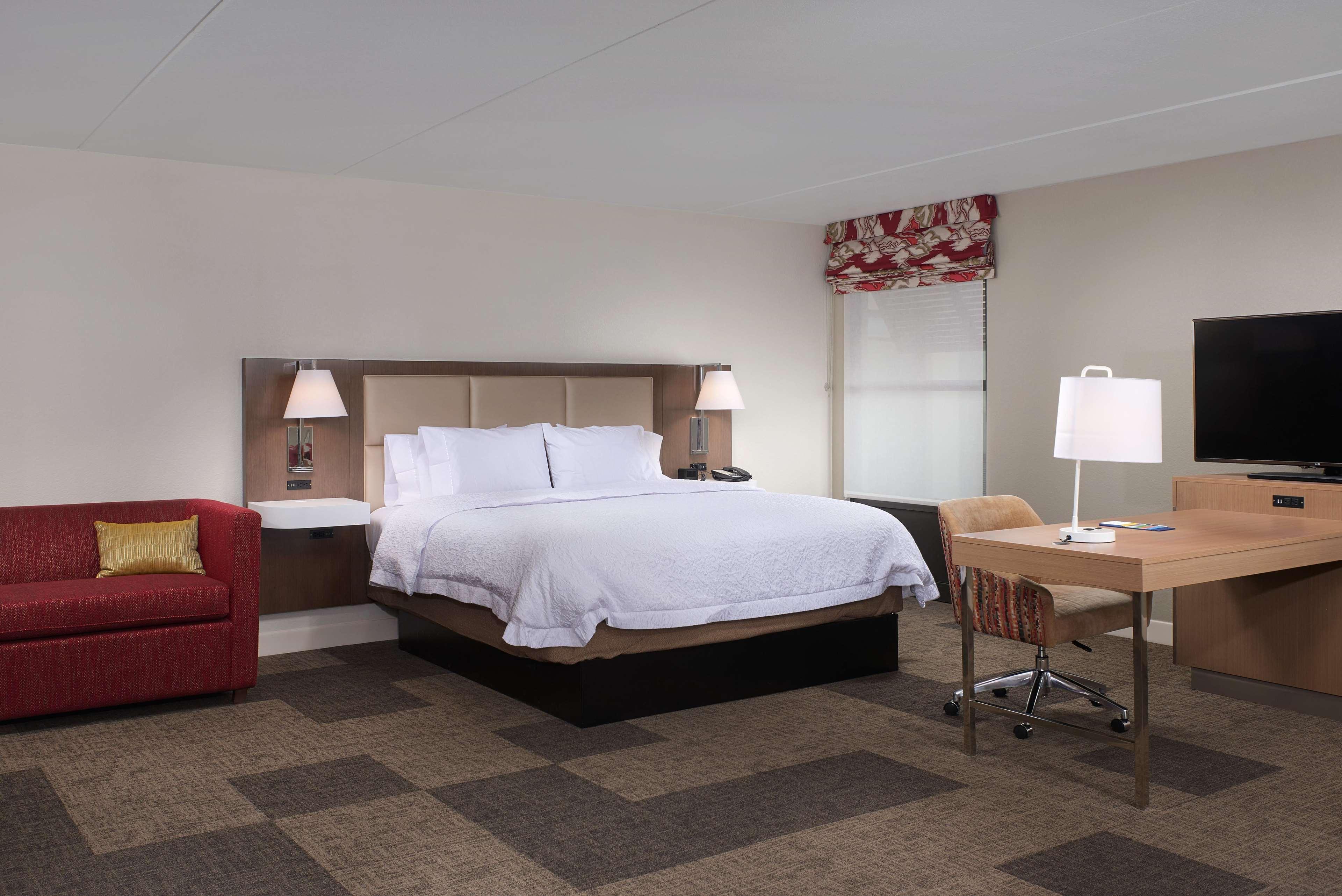 Hampton Inn & Suites Scottsdale On Shea Blvd Bagian luar foto