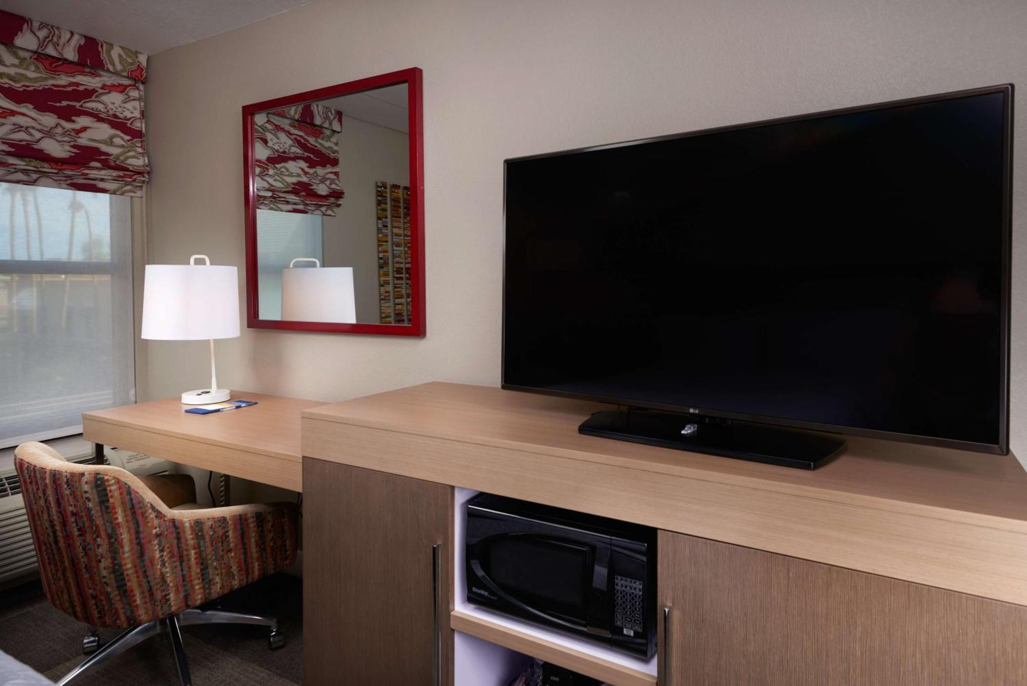 Hampton Inn & Suites Scottsdale On Shea Blvd Bagian luar foto