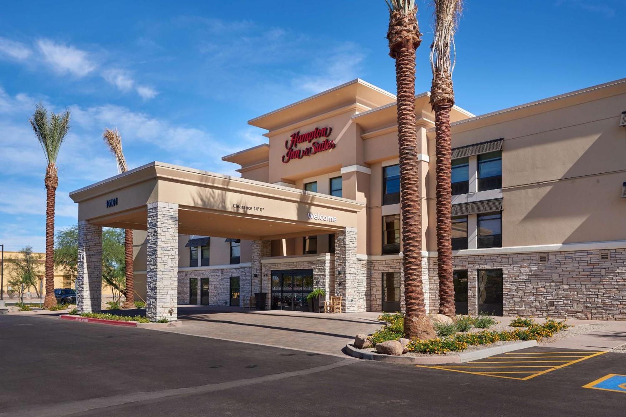 Hampton Inn & Suites Scottsdale On Shea Blvd Bagian luar foto